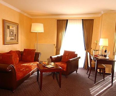 Hotel Ambiente Trier Kamer foto